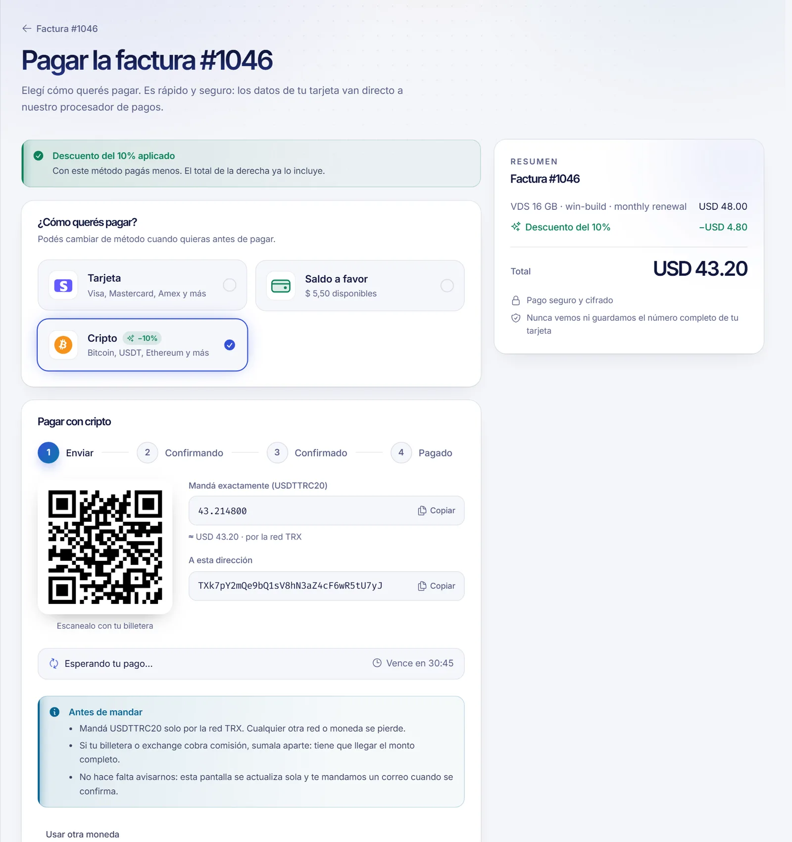 Pantalla de pago con cripto con un código QR, el monto exacto a enviar, la dirección, la red y los pasos de confirmación